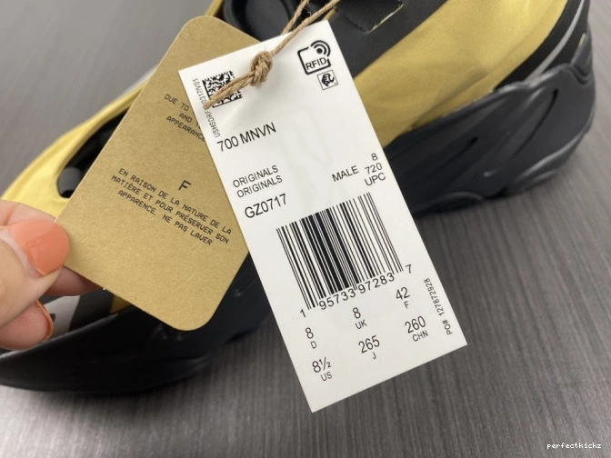 Yeezy Boost MNVN Flux' 700 GZ0717 'Honey 0716